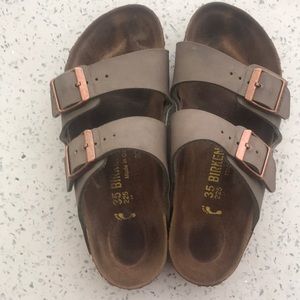 ARIZONA Style Birkenstock’s